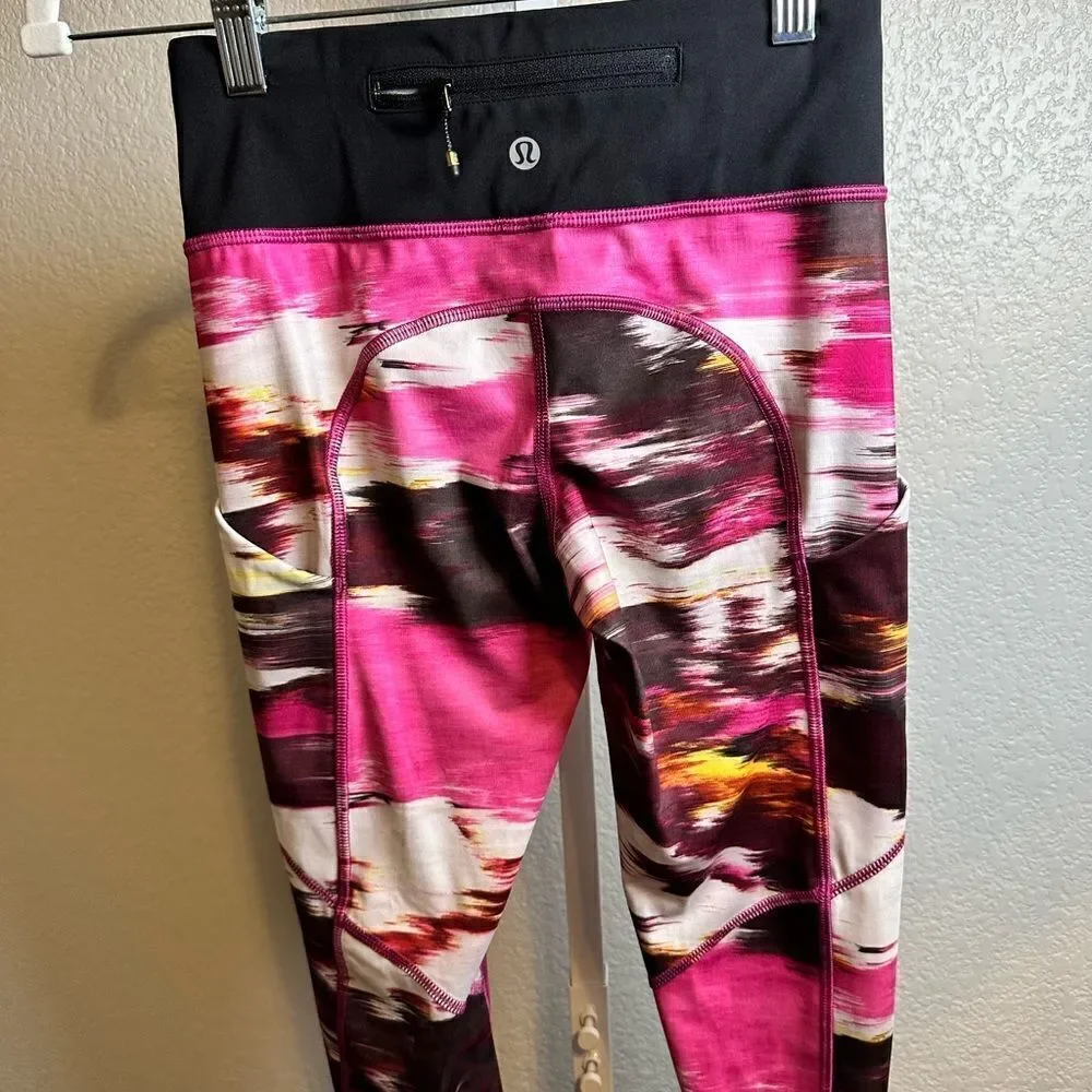 EUC Lululemon Women’s Speed Tight IV Full On Luxtreme Wind Berry Leggings - 2